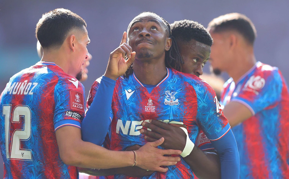 Siêu Cup Anh mùa 2025-2026 - Cuộc đọ sức quyết định danh dự tại Wembley giữa Liverpool và Crystal Palace