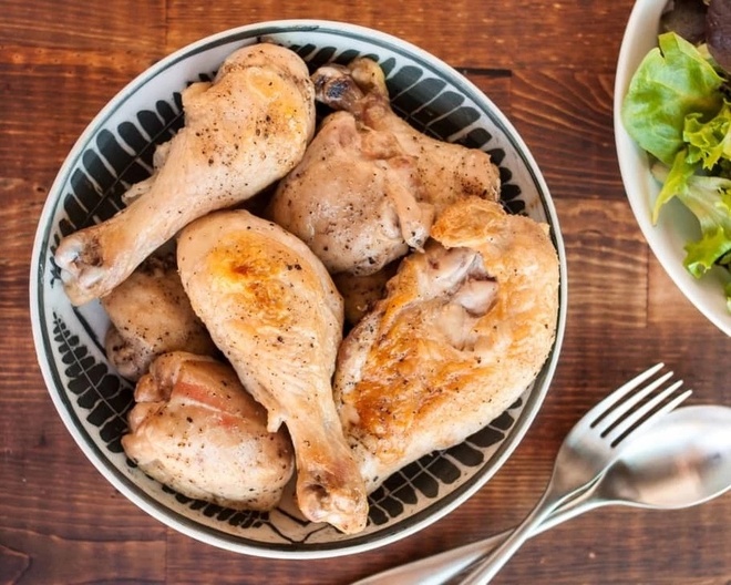 Thịt gà – Nguồn dinh dưỡng phổ biến nhưng cần cẩn trọng với ký sinh trùng và chất độc hại