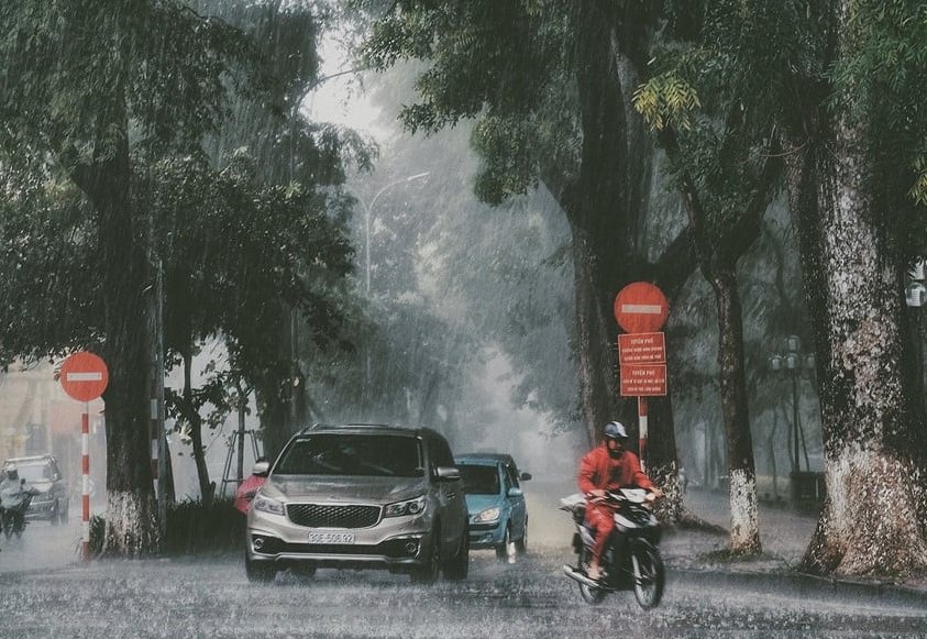 Thời tiết biến đổi bất ngờ tại TP. HCM - Nguyên nhân và dự báo tương lai